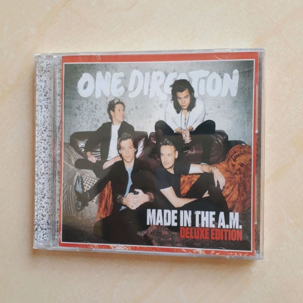CD ONE DIRECTION ALBUM MADE IN THE AM DELUXE EDITION