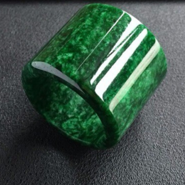 High-End Emerald Green Emerald Thumb Ring Men's Thumb Jade Ring Men's