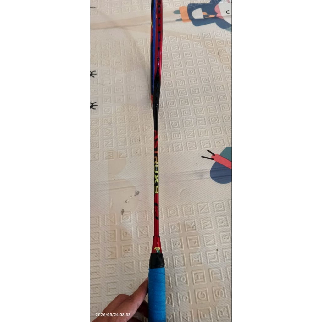 Raket badminton yonex astrox 9