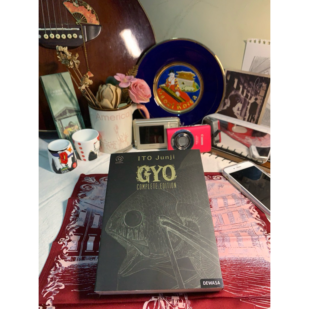 Preloved Komik Gyo - Junji Ito