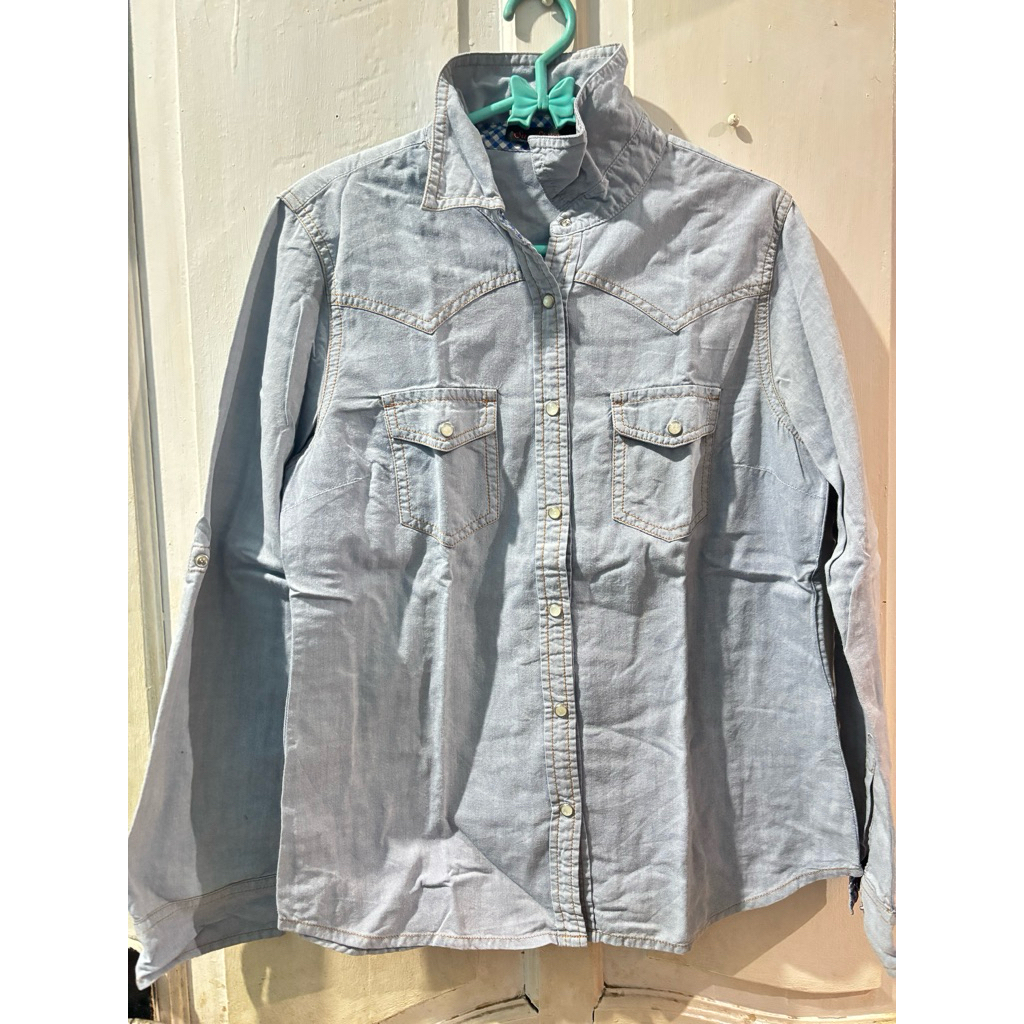 Baju kemeja Kuliah