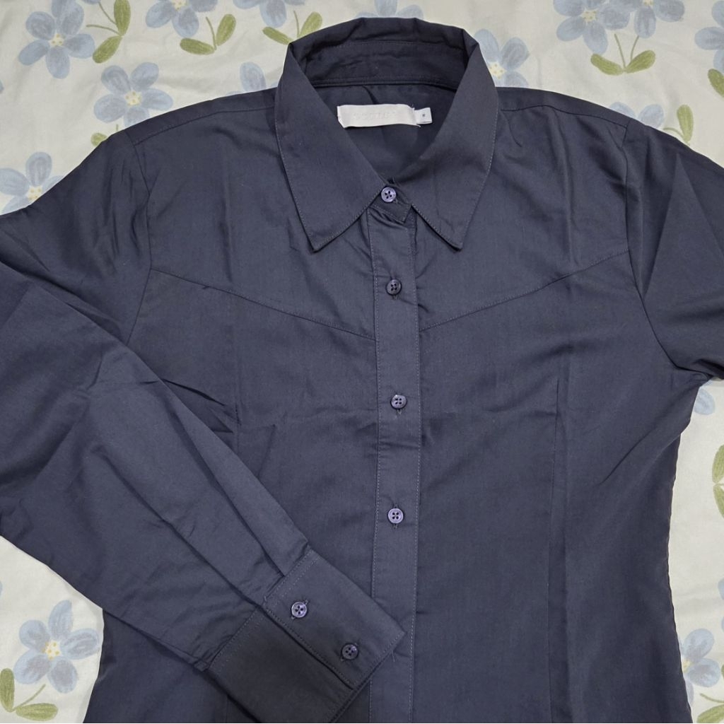 PRELOVED Kemeja Slim Fit
