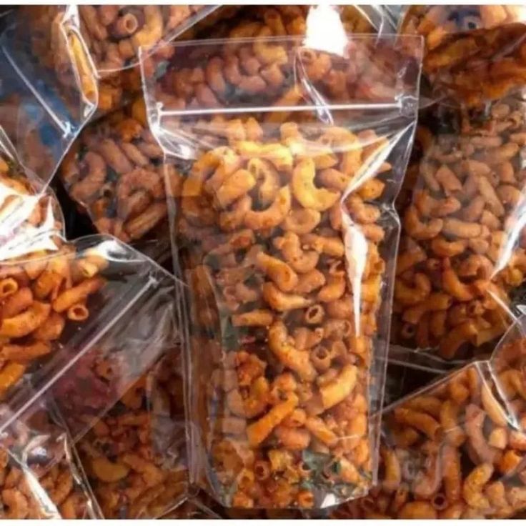 (BASRENG/USUS CRISPY/MIE GULUNG/MAKARONI BANTET 100GR)  baso aci instan cuanki seblak boci tulang ra