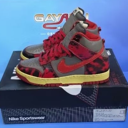 SEPATU NIKE DUNK HIGH 1985 SP RED ACID