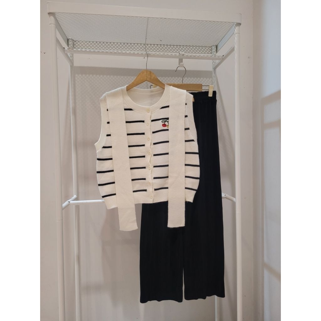 korean look One set Crop TOP knit celana kulot Plisket Bangkok Ready