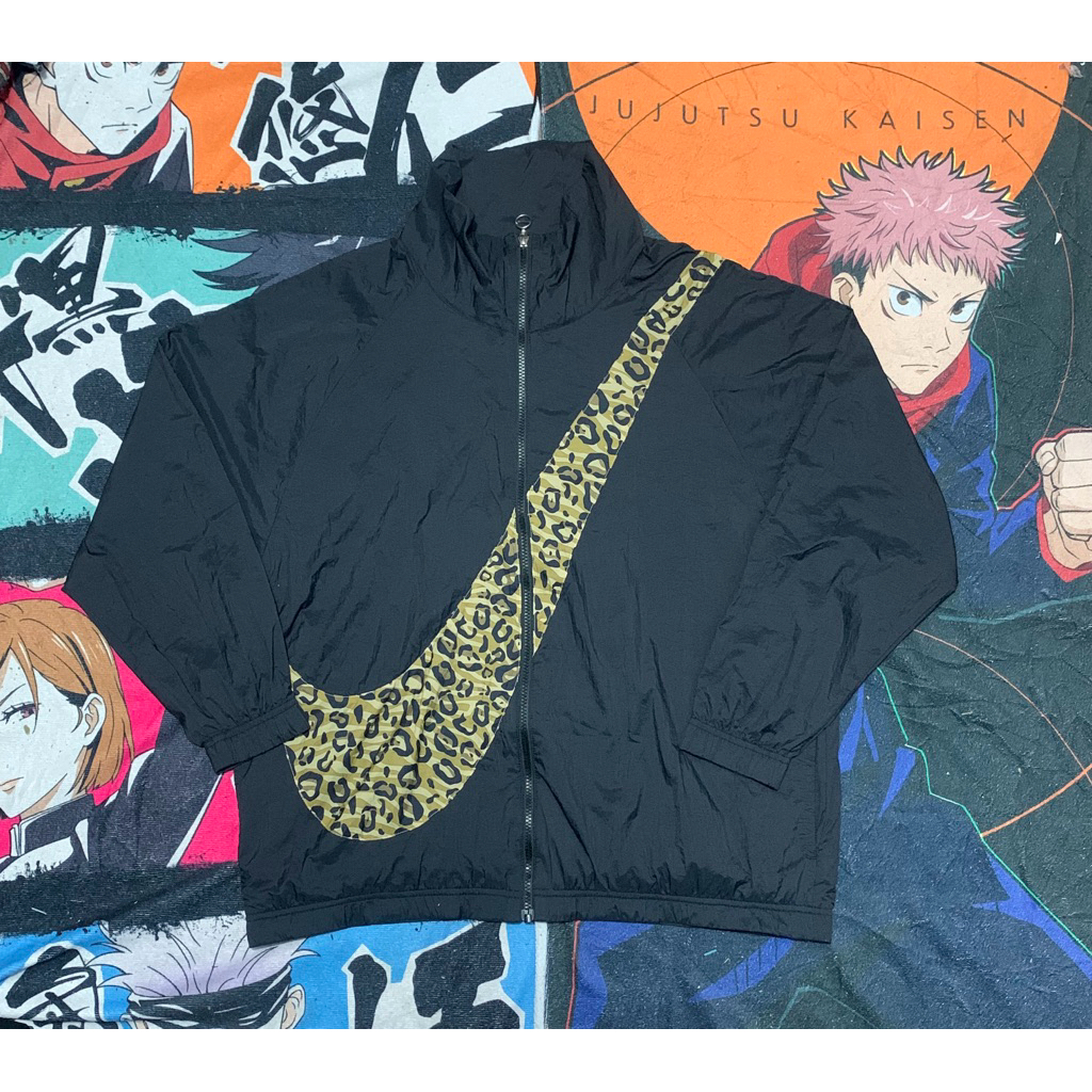 nike big swoosh windrunner jacket