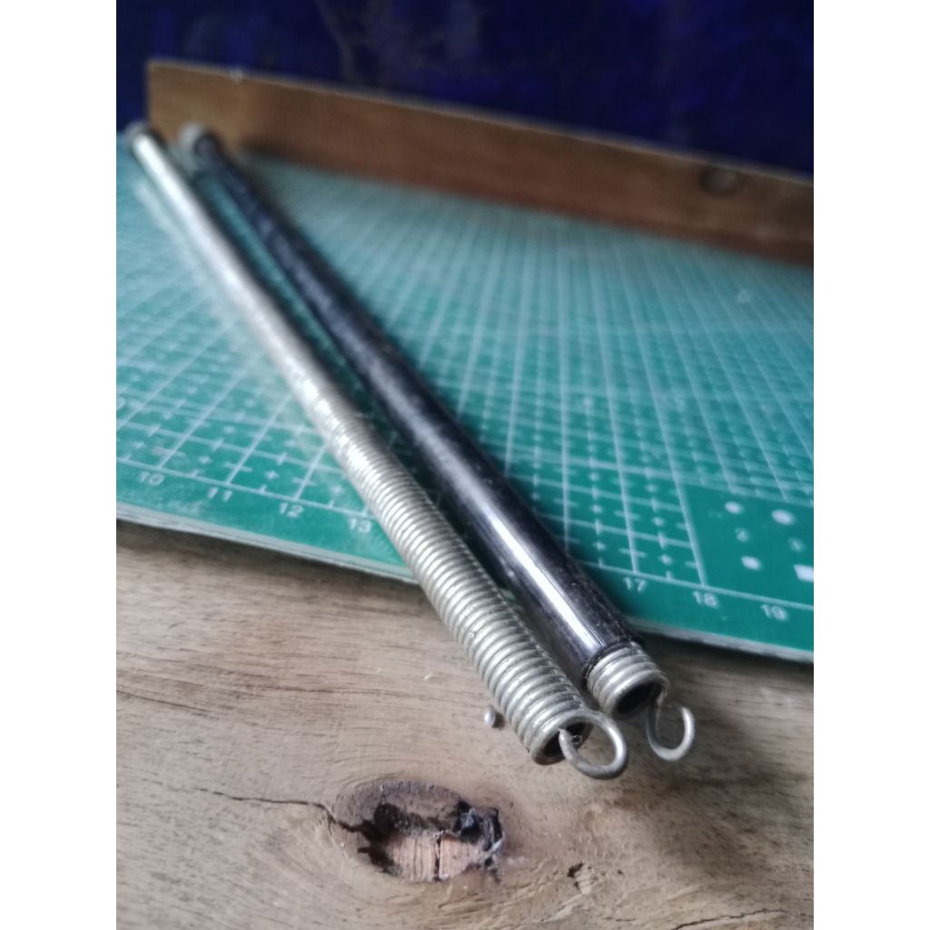 Per pegas tarik panjang 26cm /diameter :7mm diy experimen