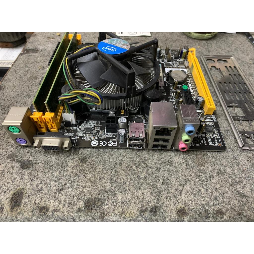 MB BIOSTAR H61MGV3 n I3-2100
