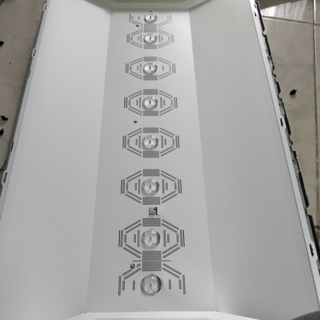 LED BACKLIGHT LG 32LM550 32LM560 32LM570 32LQ630