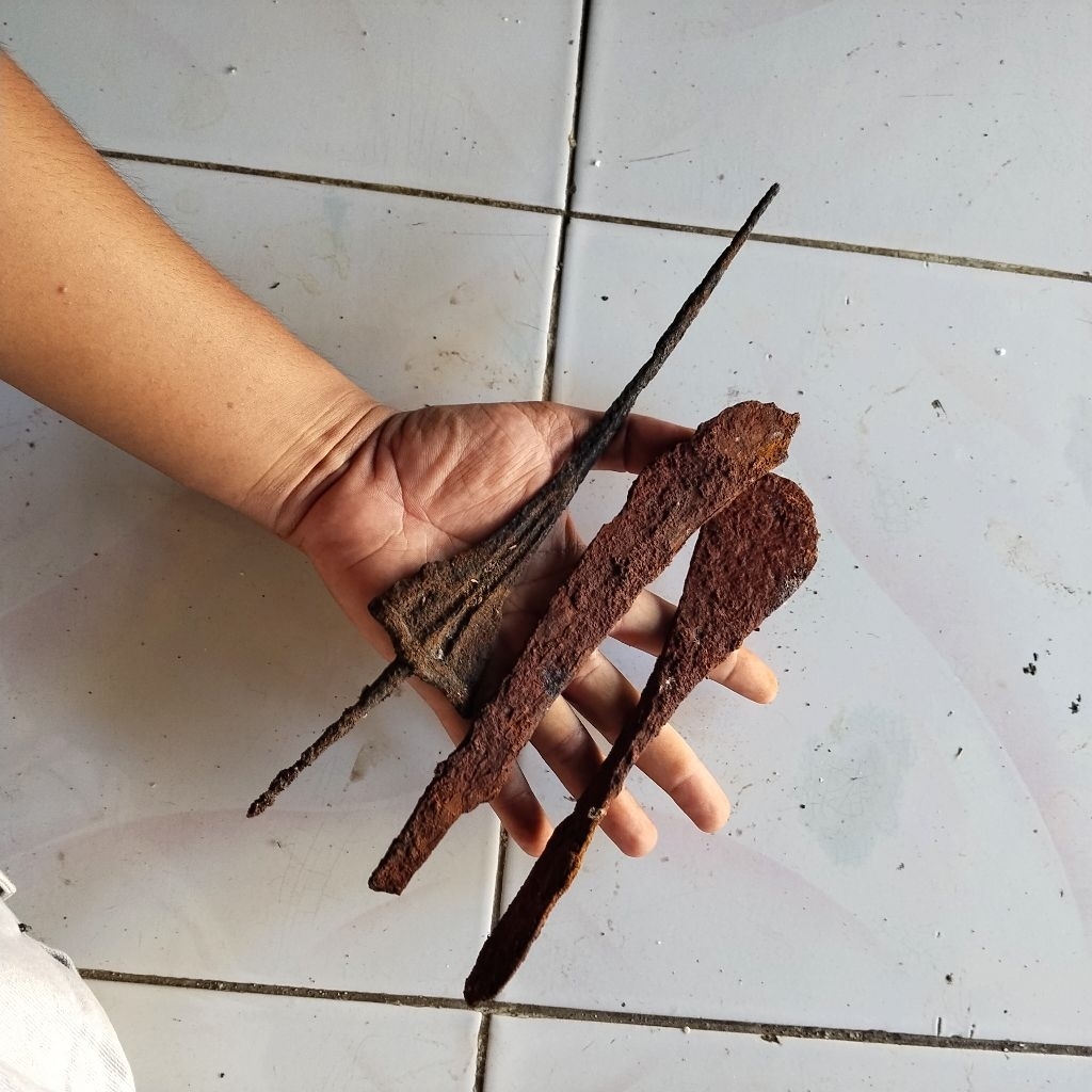 keris temuan sepuh borongan