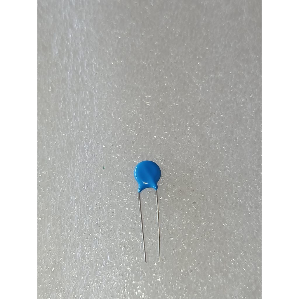 Varistor 7D361K