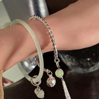 Gelang Giok Juntai Manik Ketebalan 6mm Gelang Lonceng Perak Gelang Bangle High Quality Aksesoris Wan