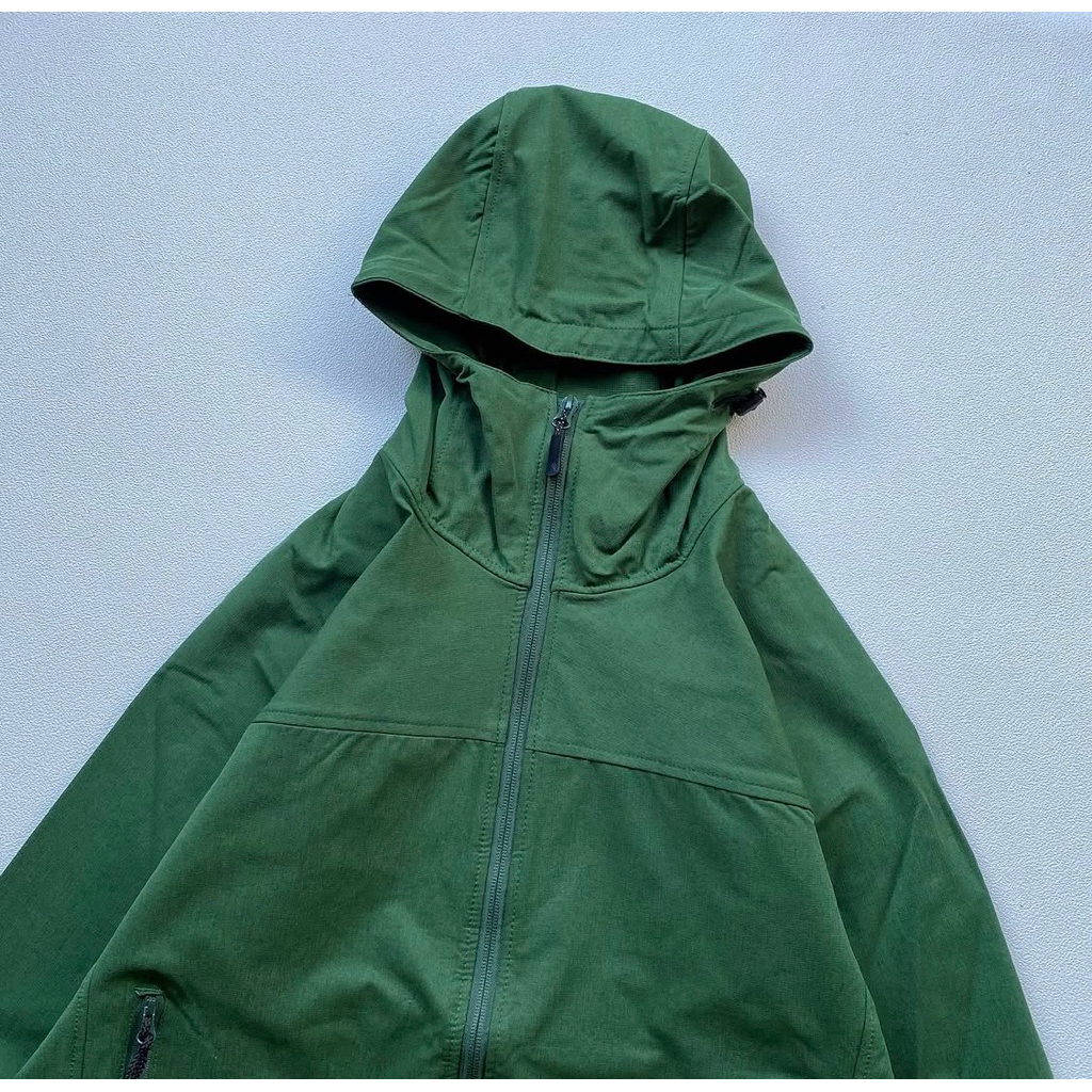 jaket outdoor windbreaker field core