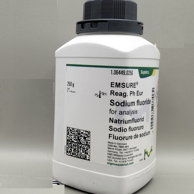 Sodium Fluoride - NaF - Natrium Fluorida Merck - 10 g