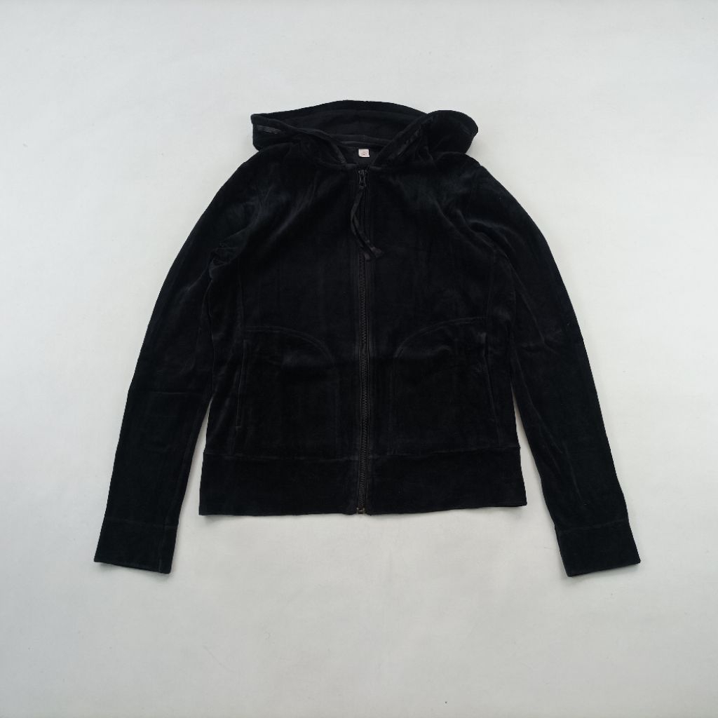 Uniqlo zip hoodie fleece size M wanita N007