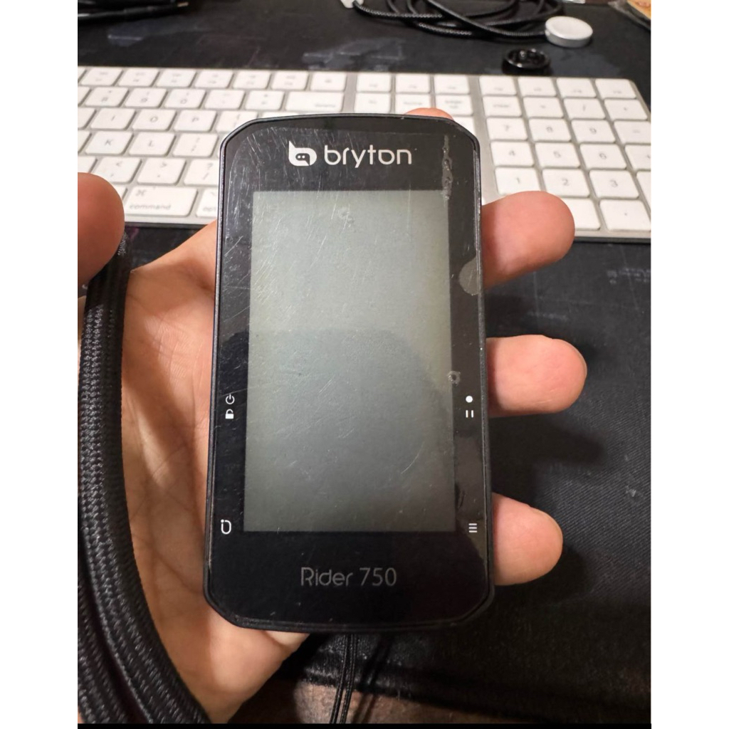 Bryton Raider 750 Cycle com