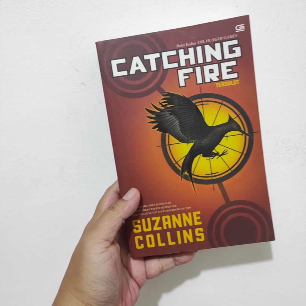 Catching Fire -Suzanne Collins