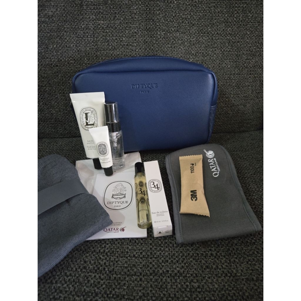 Travel Kit Amenities Kit Qatar Airways x Diptyque Pouch Blue