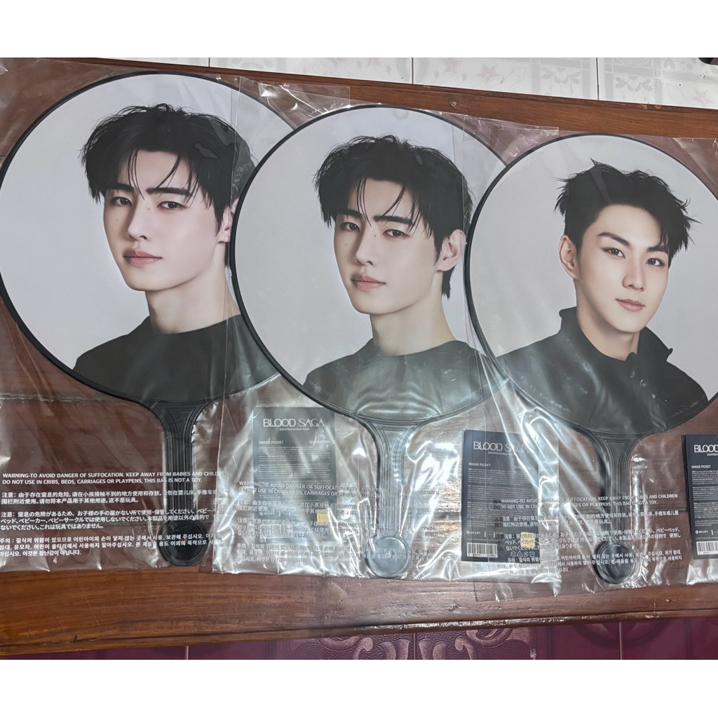 READY STOCK  ENHYPEN OFFICIAL IMAGE PICKET BLOOD SAGA TOUR MD sunghoon jungwoon caratland 2024 image