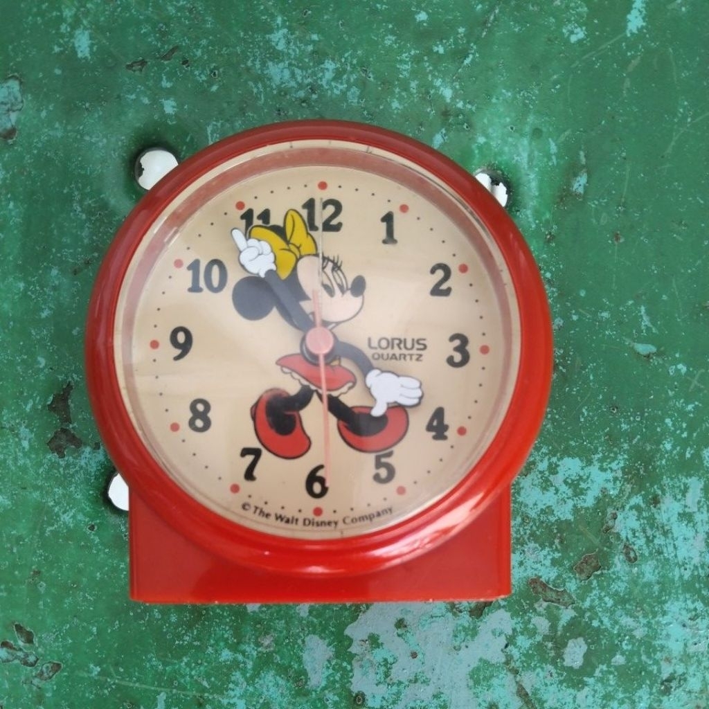 JAM WEKER LORUS QUART JADUL