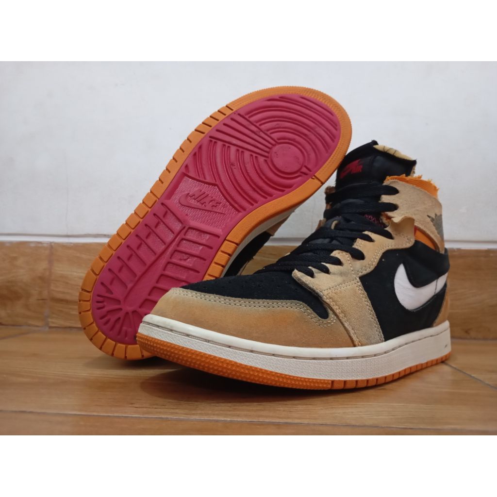 sepatu sneakers/basket Nike AJ 1 High CMFT Pumpkin Spice