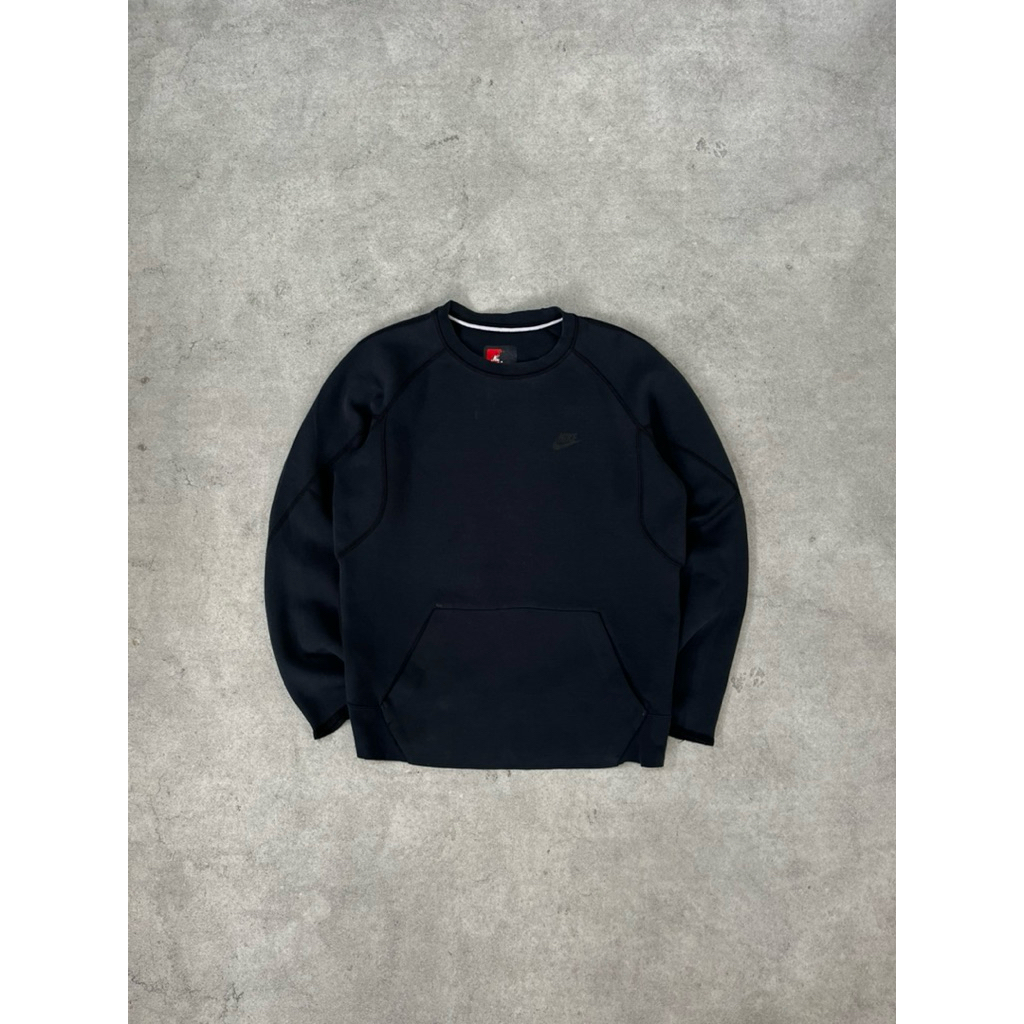 NIKE TECH SECOND