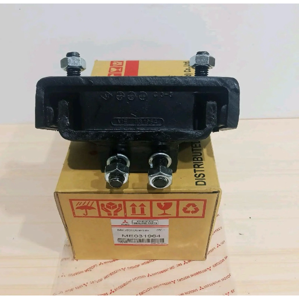 Trans Mounting Fuso Fm Fm516 Karet Dudukan Bak Fuso Fm Fm516 Fm517