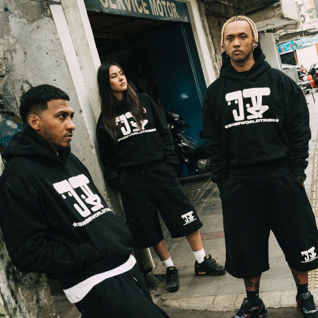 SNSB WORLD x JUDAH TRIBE Hoodie Varsity Zip Tshirt Sweapants Tracktop Denim Baby Tee Skirt Tanks - O