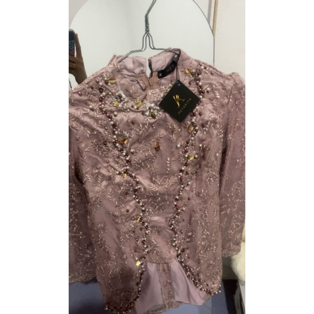 kebaya akita kyla blouse