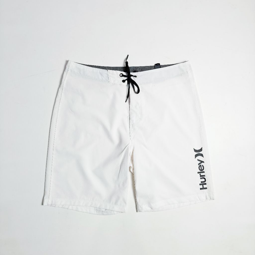 Size 32 celana pantai boardshort surfing hurley S187