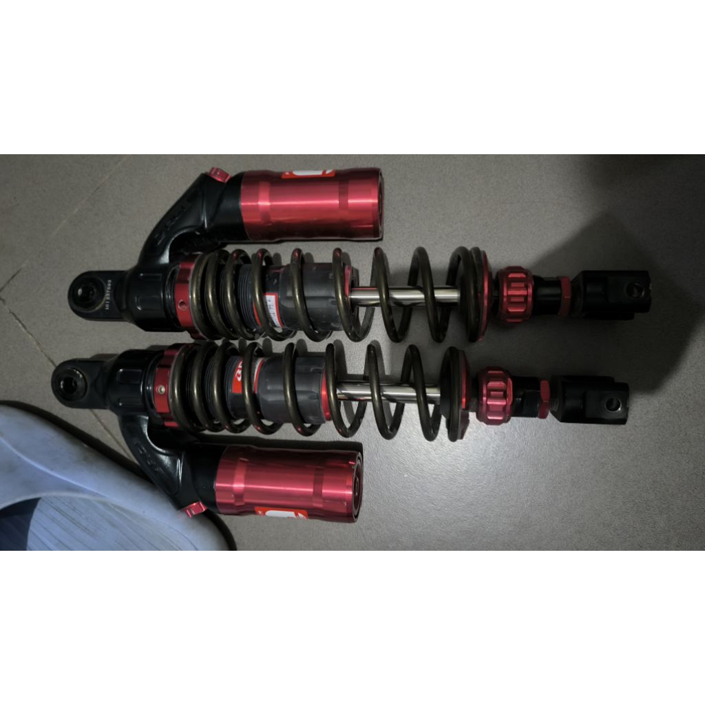 RCB V SERIES PREMIUM XMAX