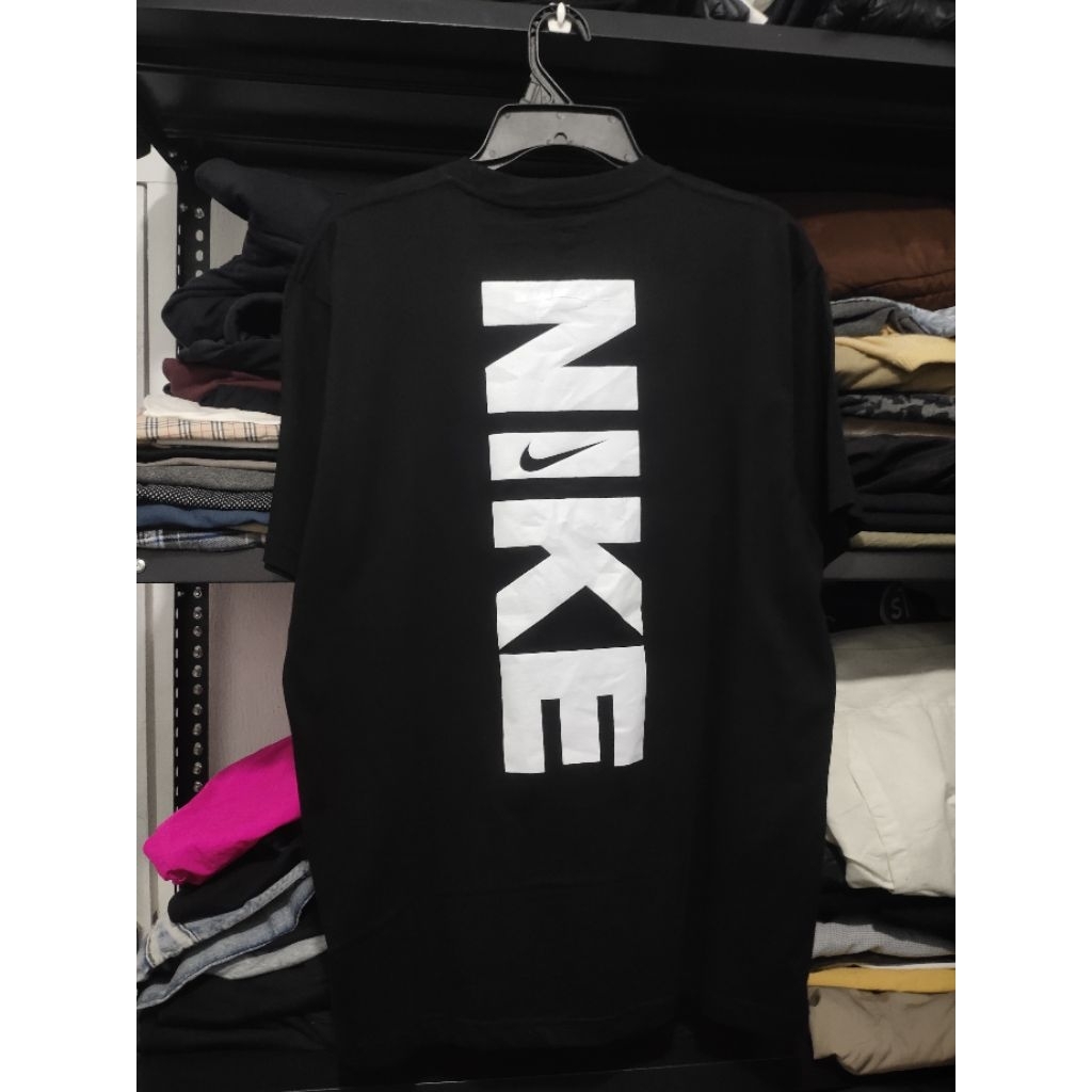 NikeT shirt second