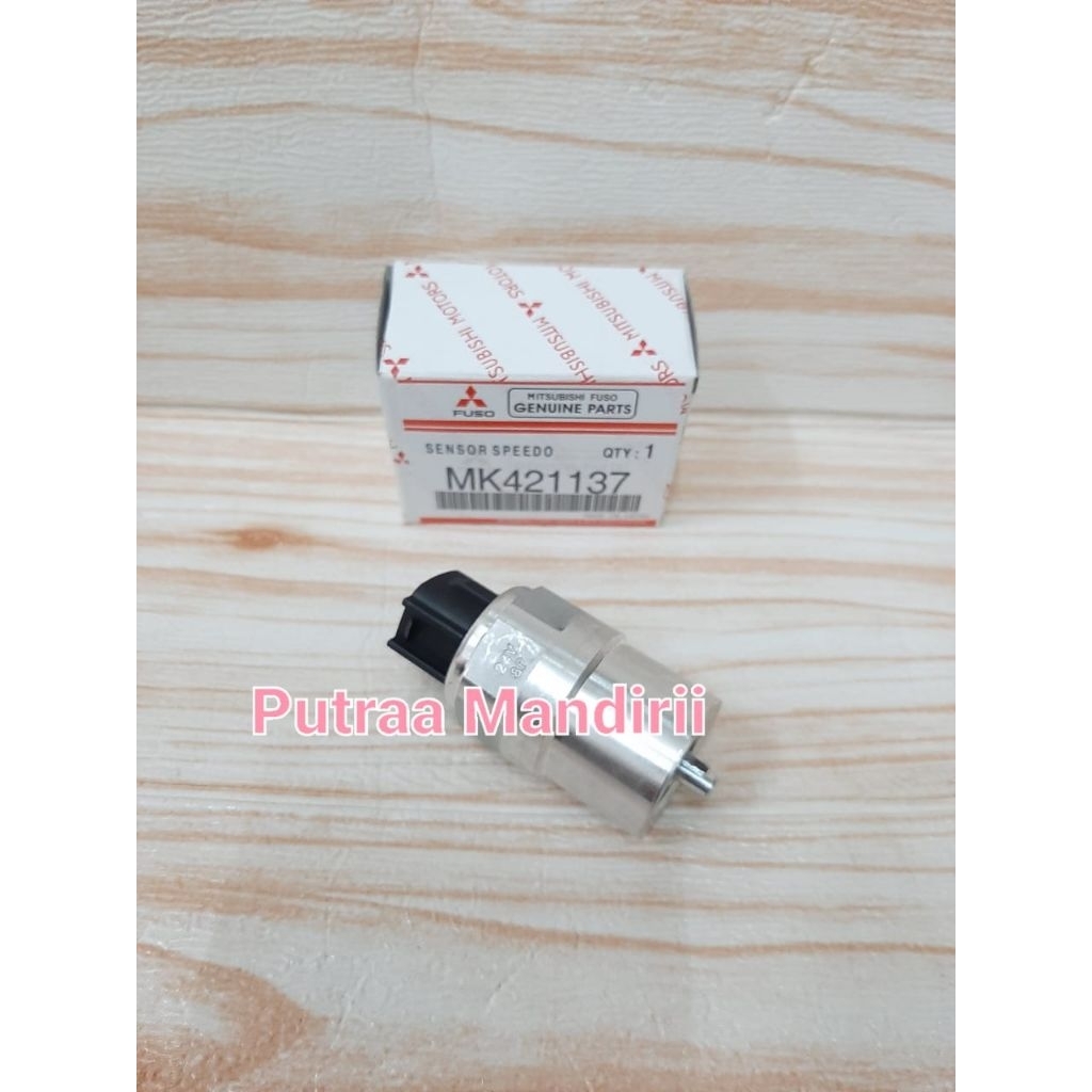 Sensor Speed / Sensor Kilometer / Speedometer Sensor Mitsubishi Fuso Canter PS136 HDX / Canter Turbo