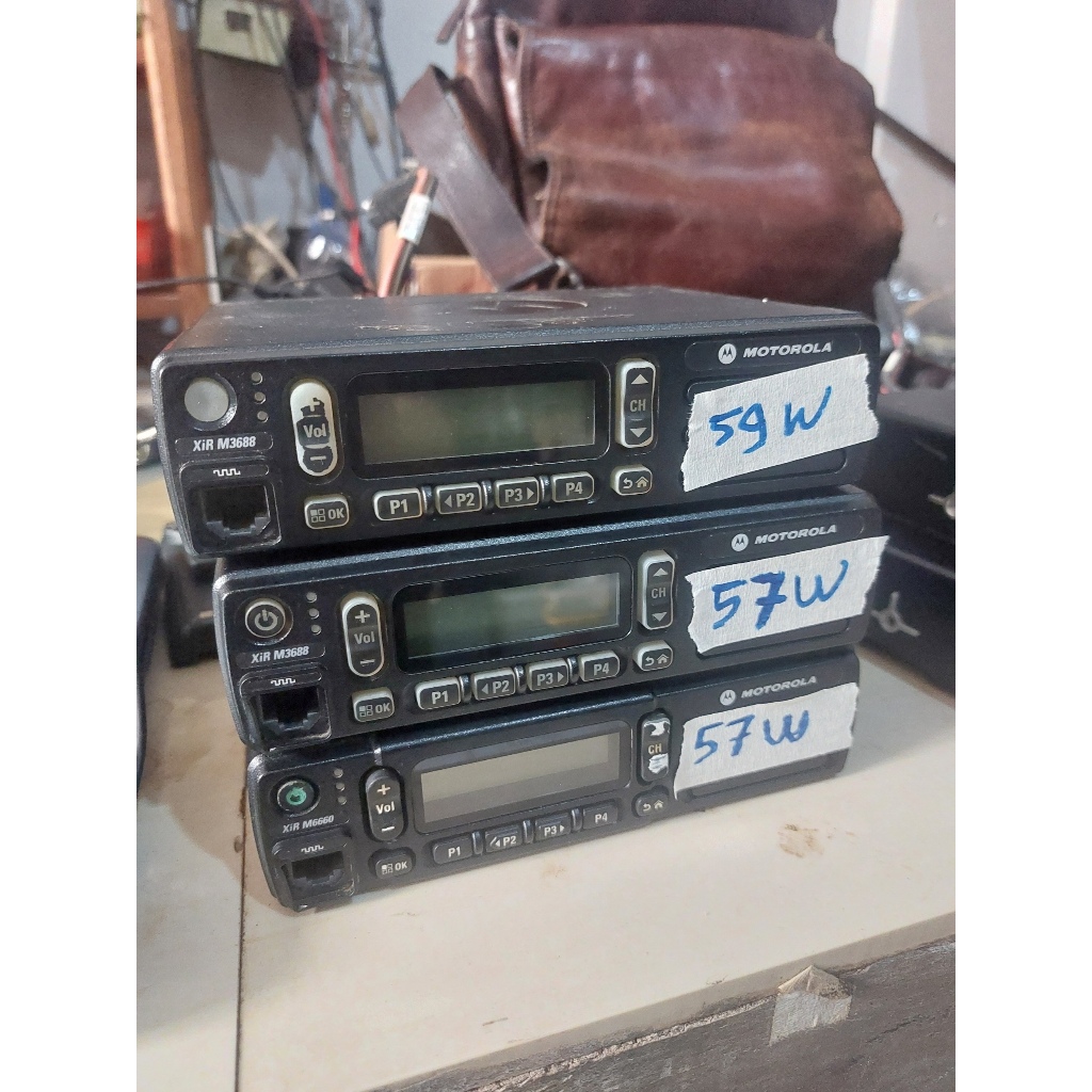 RADIO RIG MOTOROLA XIR M3688 VHF BEKAS XIR3688 VHF NORMAL TX RX POWER 50 WATT LEBIH
