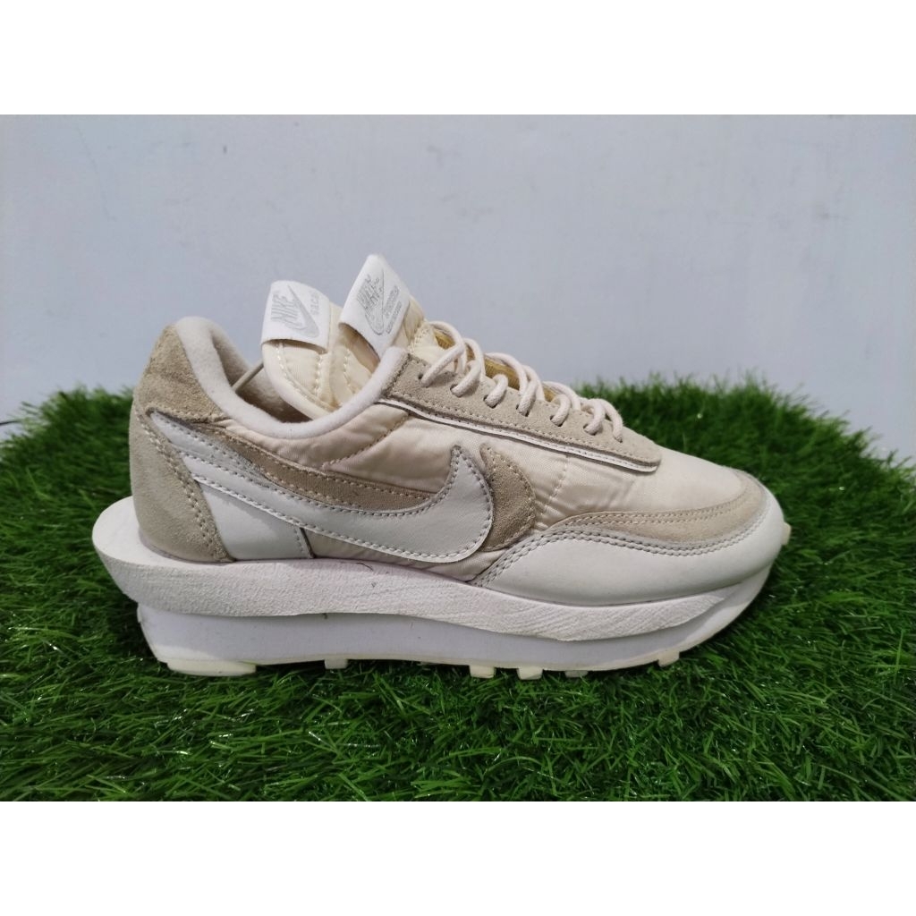Nike LD Waffle Sacai White Nylon Size 36