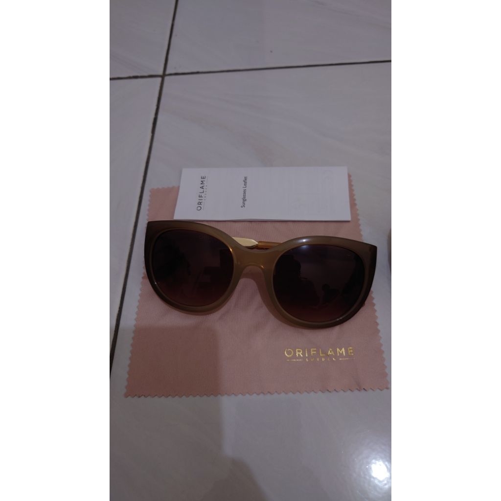preloved sunglasses oriflame