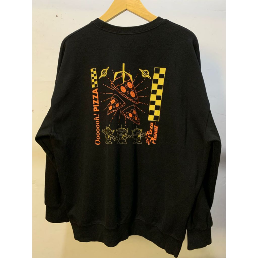 CREWNECK MOTIF KEREN HITAM