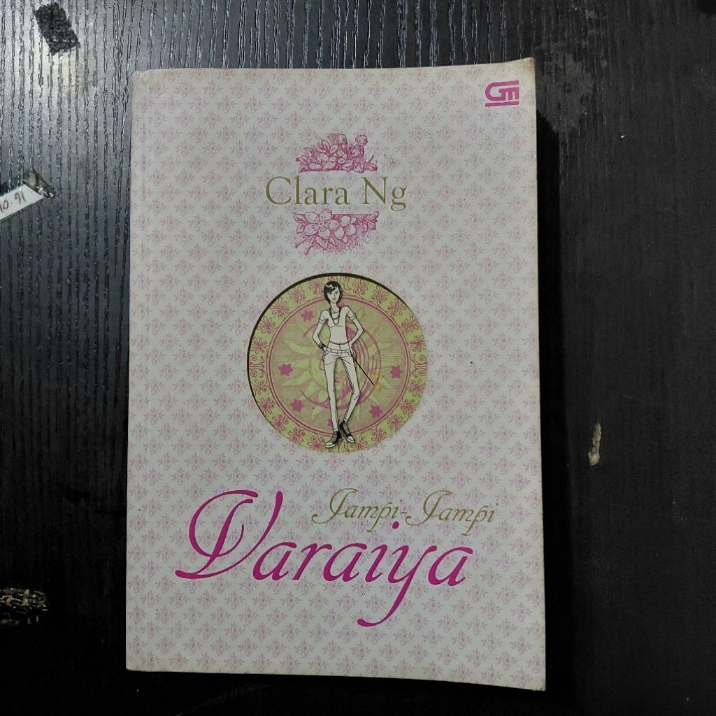 Buku Jampi Jampi Varaiya – Clara Ng