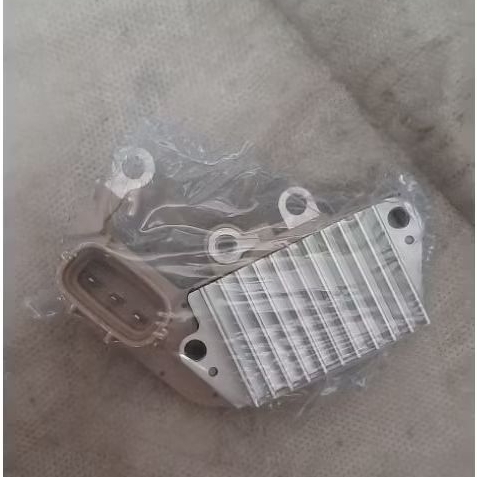 IC regulator alternator aisi aisy altenator IC dinamo ampere engine kubota / yanmar 3TNE /4TNE / 4TN