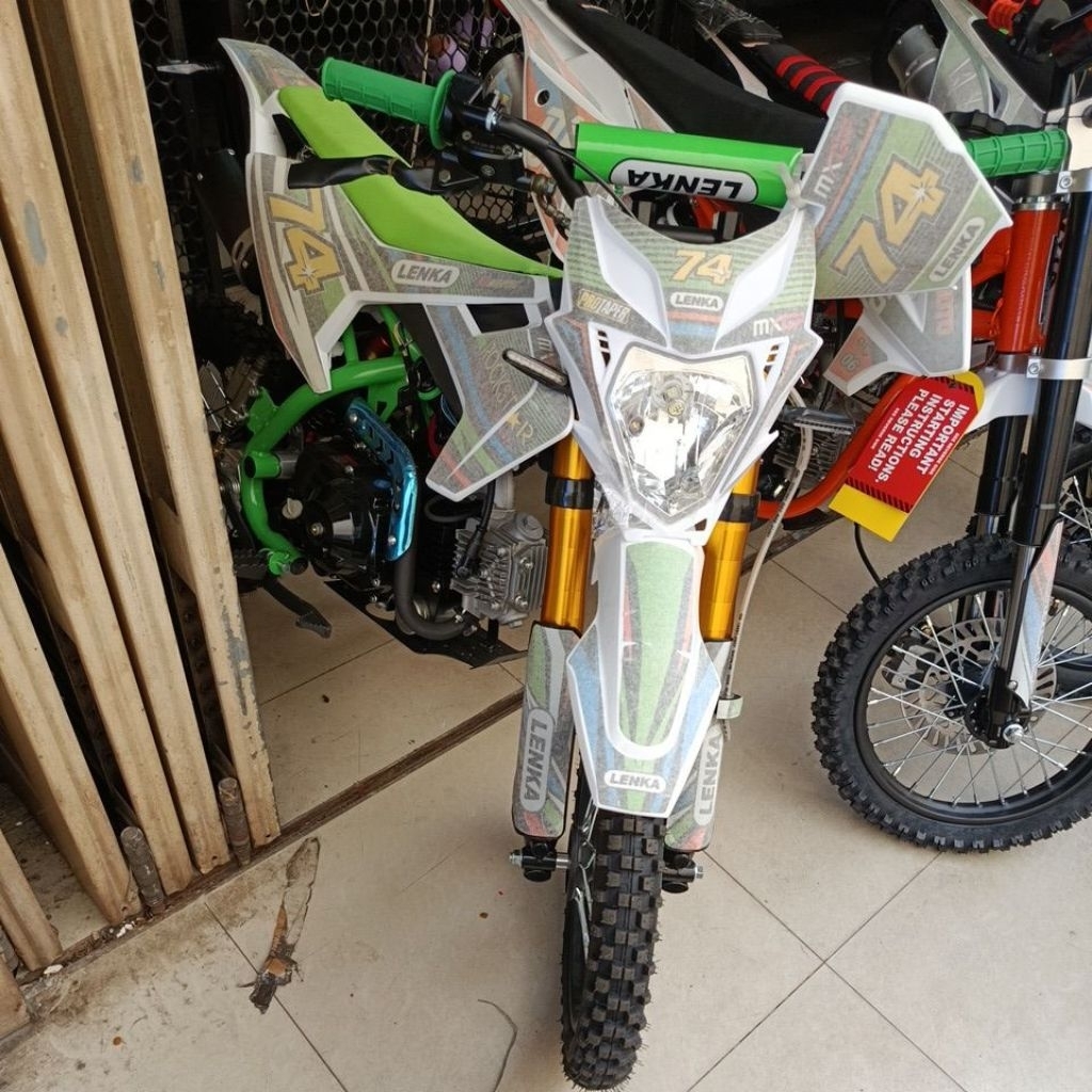Trail medium 110cc 4T