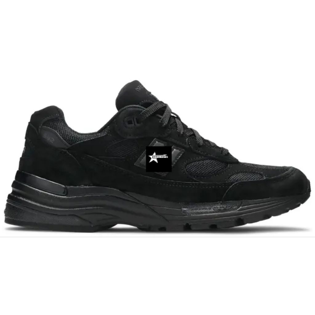 Sepatu NB 992 Triple Black