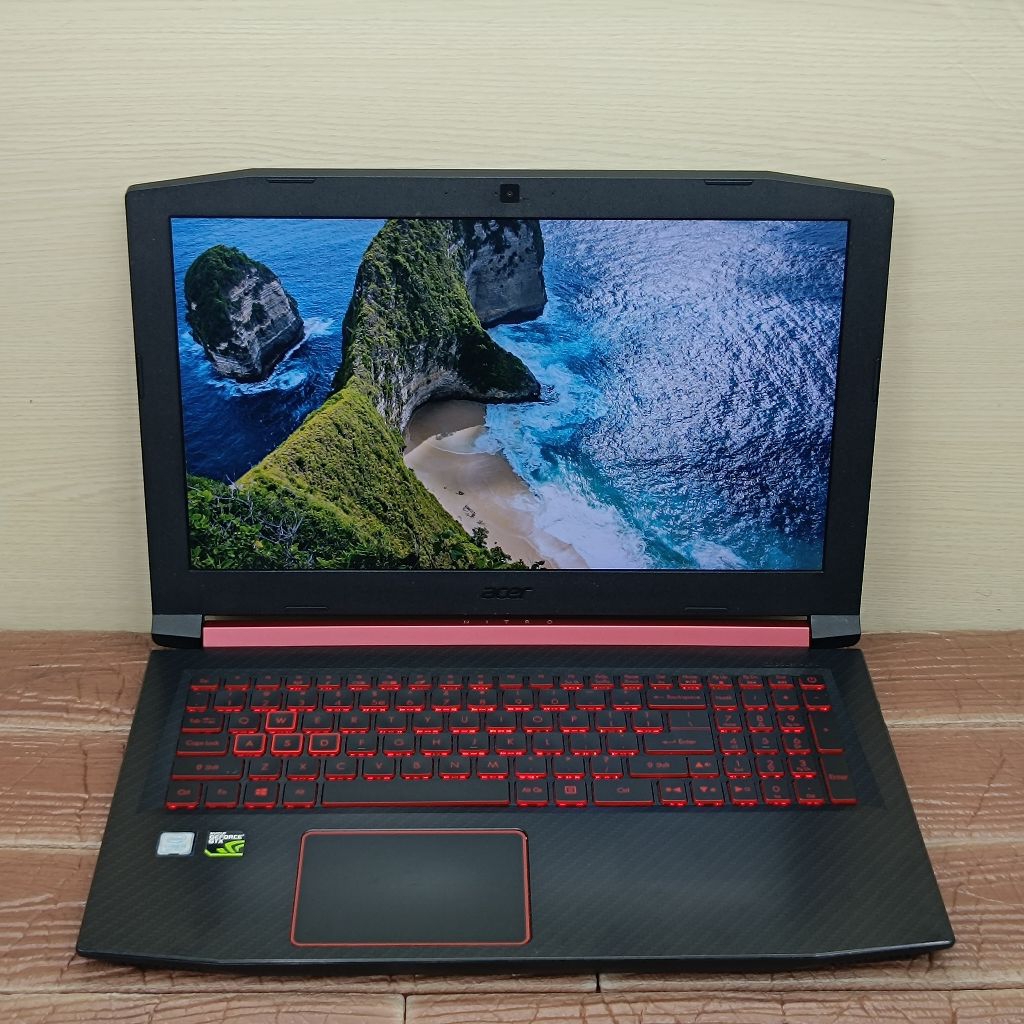 Laptop ACER NITRO 5 GAMING AN515-52 Intel Core i5-8300H RAM 8GB SSD 512GB GTX 1050