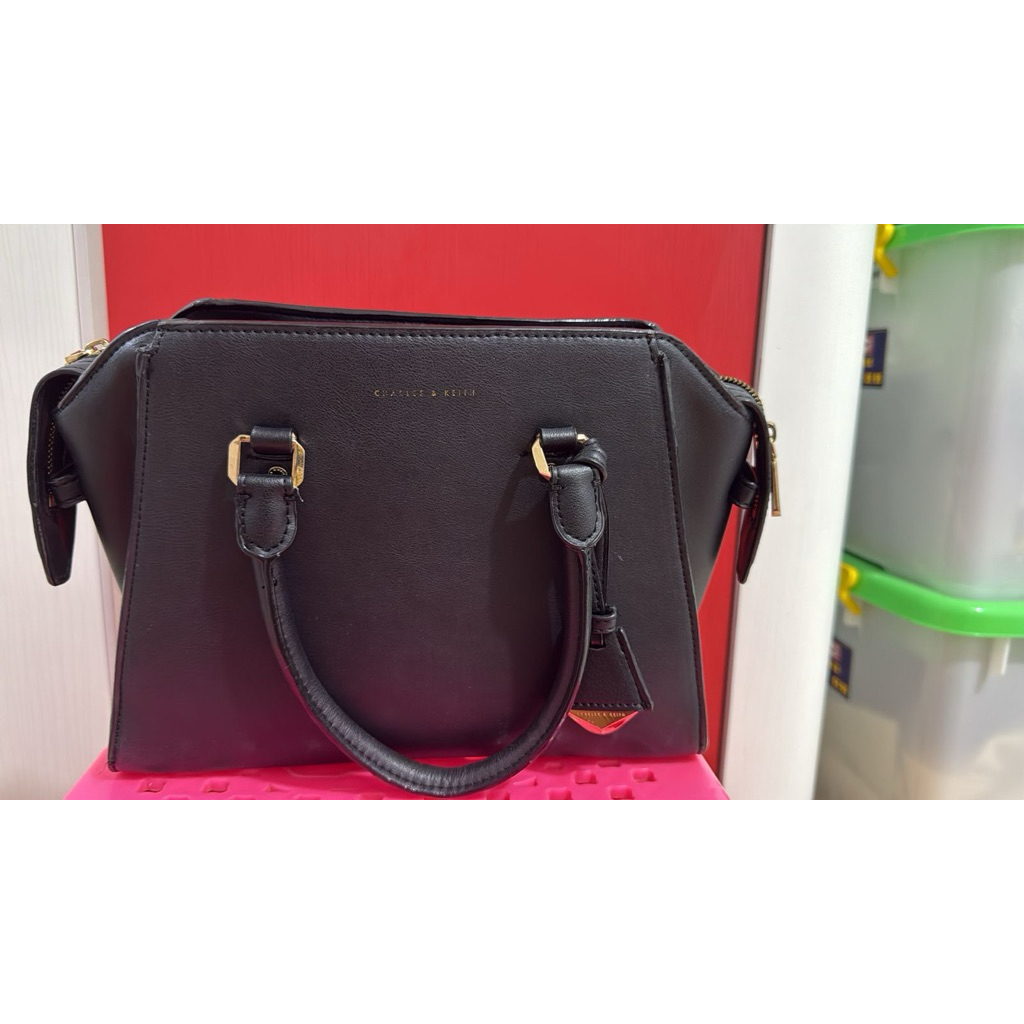 Charles and Keith Bag Preloved (Ori)