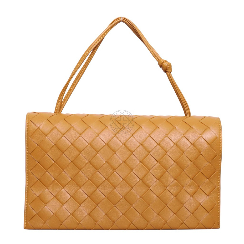 [LIKE NEW - preloved] BOTTEGA VENETA TRIO POUCH ON STRAP