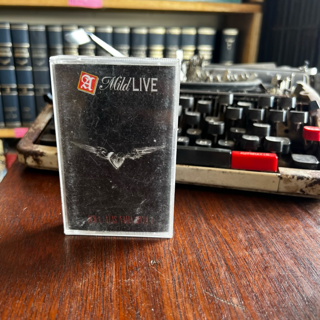 Kaset Pita Dewa 19 Atas Nama Cinta 1