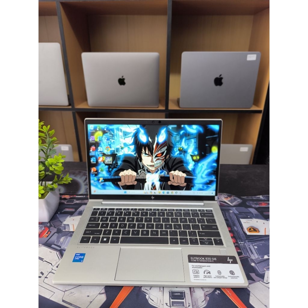 Laptop Hp Elitebook Touchscreen 830 G8 i5-1145G7 (8/256GB)