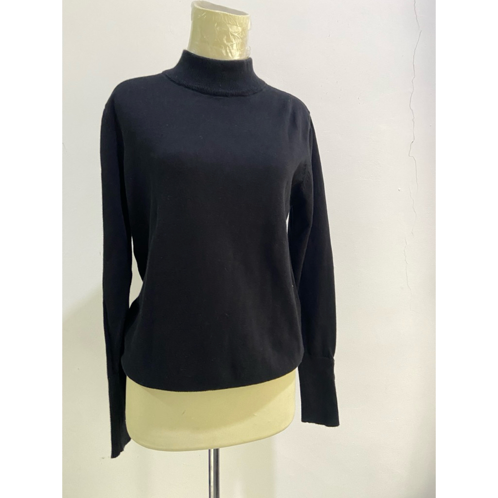 PL SWEATSHIRT HITAM