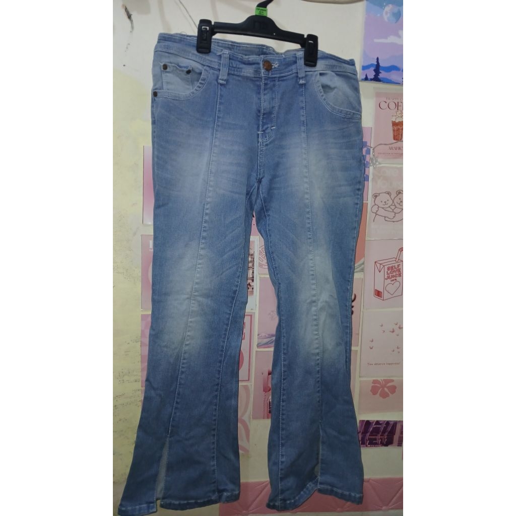 jeans cutbray belah,jeans snow blue