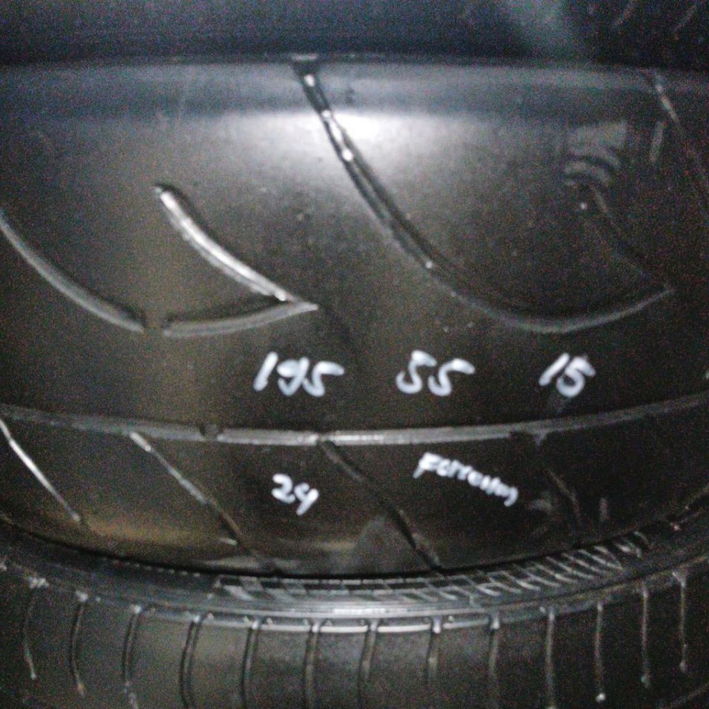 Ban Second ukuran R15/195/55