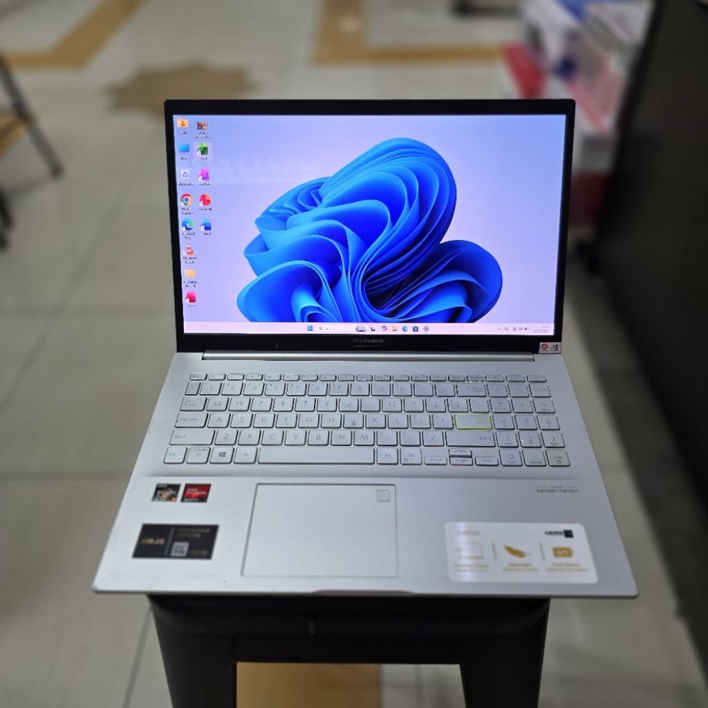 ASUS M513UA RYZEN 5 5500U RAM 8GB SSD 512GB OLED
